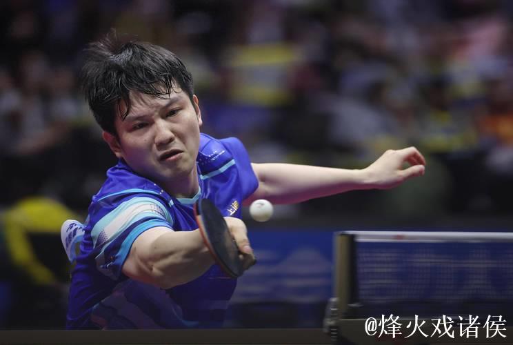 樊振东以4-1战胜林诗栋 成功蝉联全运会乒乓球男单冠军